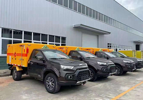 洪山爆破器材运输车-保障安全与效率的关键